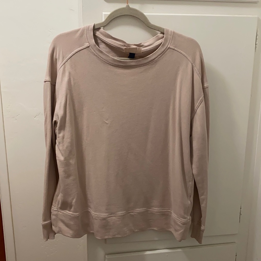 Universal Thread Crewneck